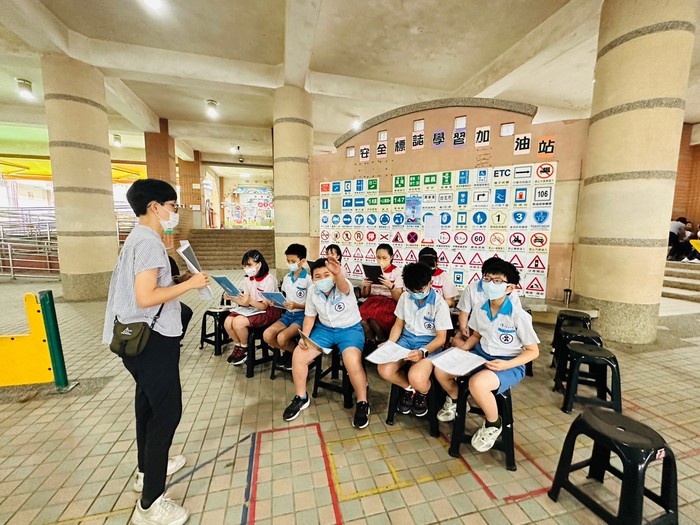 指導老師林桑柔(另開新視窗/jpg檔)