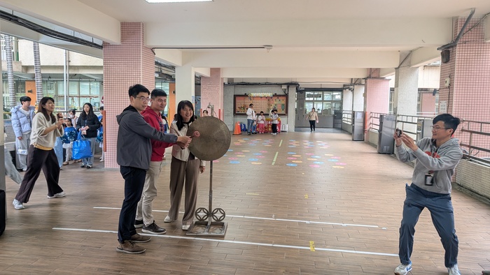 跳蚤市場活動花絮(另開新視窗/jpg檔)圖片