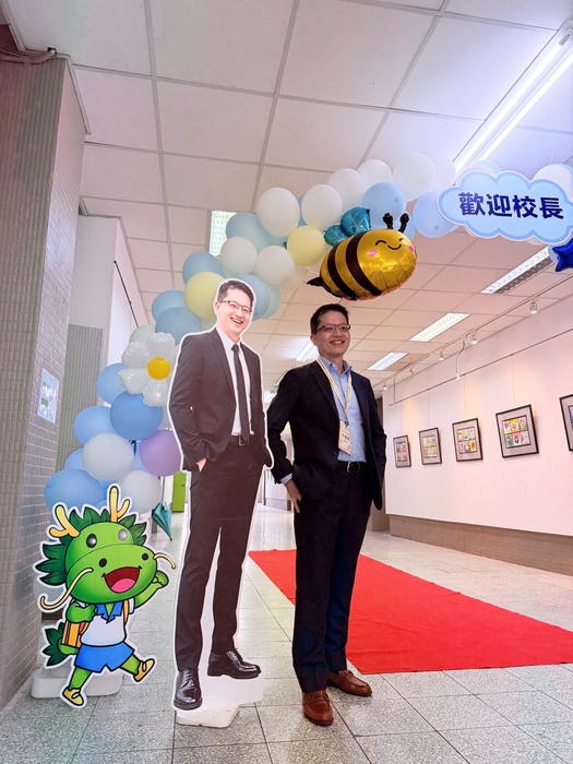 李顯鎮校長