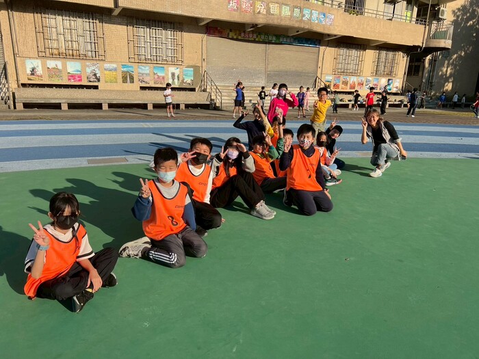 502熱情加油團(另開新視窗/jpg檔)圖片